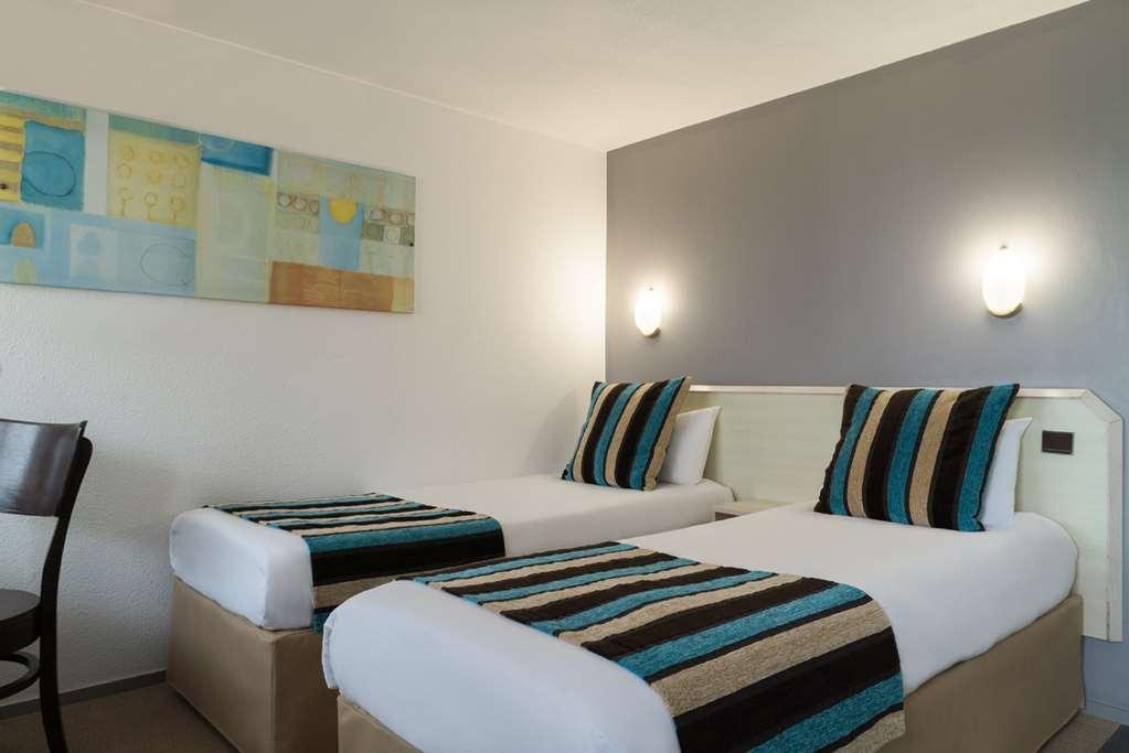 Sure Hotel By Best Western Biarritz Aeroport Anglet Chambre photo