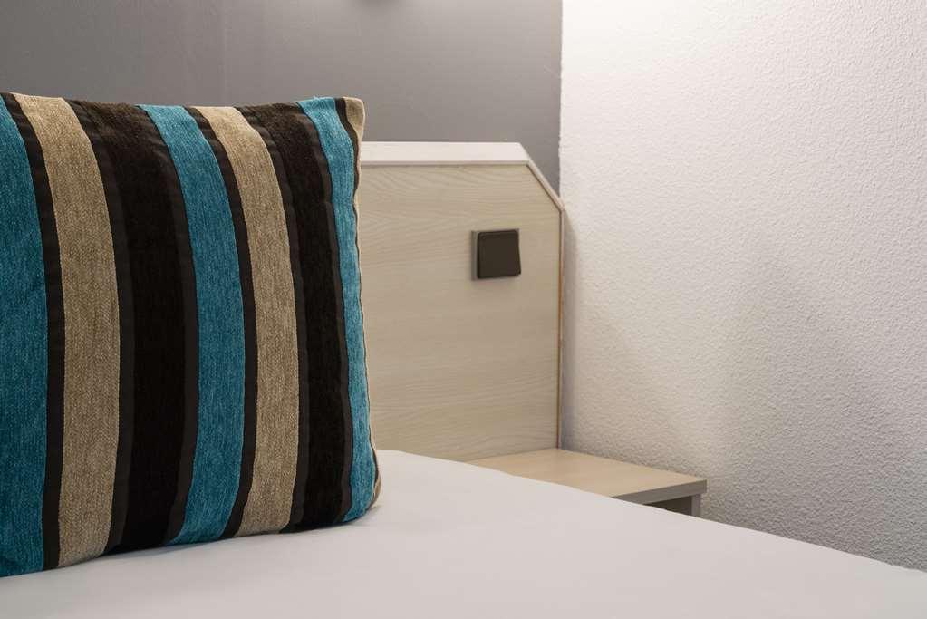 Sure Hotel By Best Western Biarritz Aeroport Anglet Chambre photo